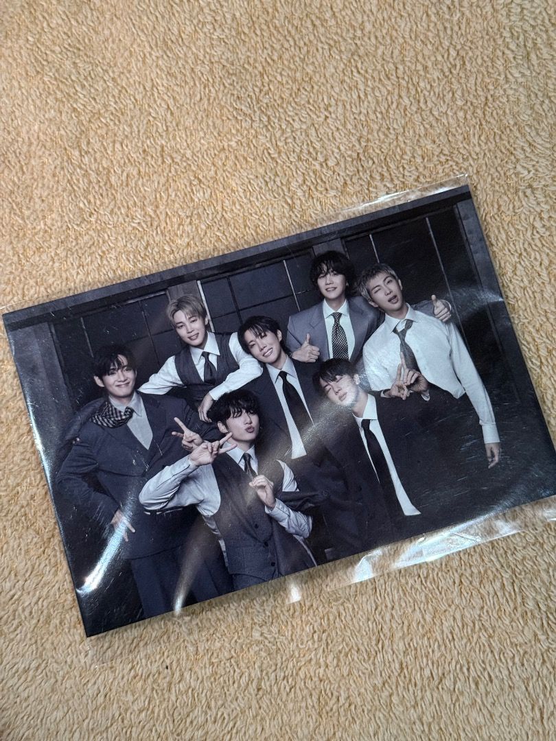 ARIRANG WEV POB EARLY GIFT SET (Category: K-Wave Merchandise) located in Caloocan City. Submitted by jk_xcl (Listing ID 1465550254, Image 2). Description: ₱500 +pf +sf all sealed x sensi still prio payo 5 days dop gcash jnt visayas.