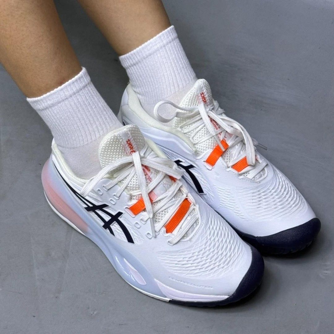 Asics resolution 10 "White Navy Orange" 🛒🛒🛒 (Category: Sneakers) located in Manila. Submitted by josier_181 (Listing ID 1465547519, Image 3). Description: Available now Ma'am/Sir Pm for more details Your order via lalamove COD or GCASH payment. Kung anong nasa post ko po yun po mismo ang dadating na item sa inyo 💯 Good quality and condition Thank you and God bless Womens Size Guide 5US - 36 EU/FR - 22CM 6US - 37 EU/FR - 23CM 6.5US - 37.5 EU/F