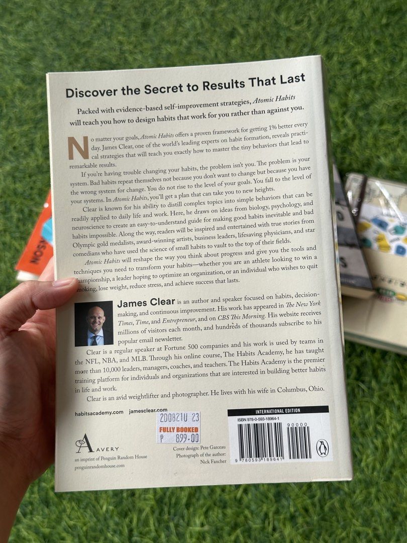 Atomic Habits by James Clear Paperback Book (Category: Storybooks) located in Meycauayan. Submitted by stld027 (Listing ID 1465448533, Image 2). Description: RFS: Switched to Kindle 📍 General Trias, Cavite 💵 Payment: GCash, BPI 🚚 Delivery: Lalamove Shipping fee shouldered by the buyer .