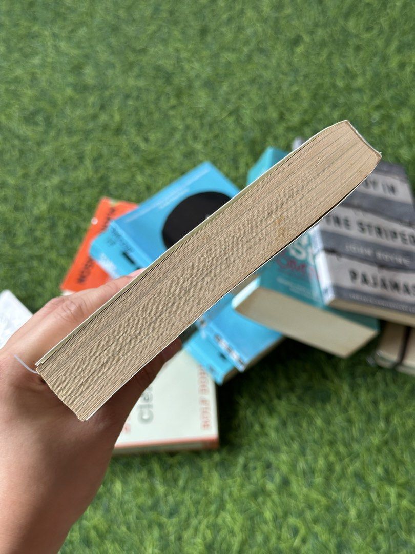 Atomic Habits by James Clear Paperback Book (Category: Storybooks) located in Meycauayan. Submitted by stld027 (Listing ID 1465448533, Image 3). Description: RFS: Switched to Kindle 📍 General Trias, Cavite 💵 Payment: GCash, BPI 🚚 Delivery: Lalamove Shipping fee shouldered by the buyer .
