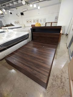 Bedframes, Divans, Bunk Beds and Daybeds Item koleksi 2