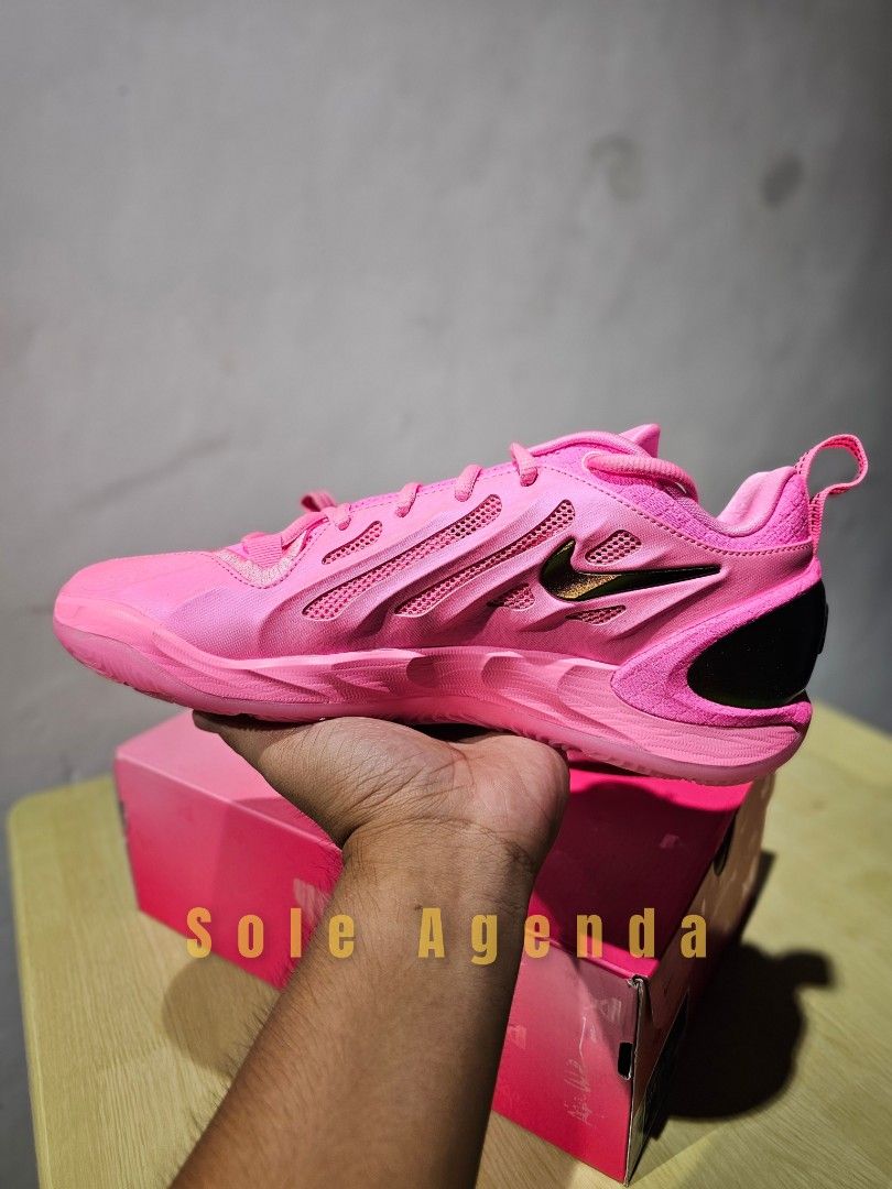 A'TWO "A'Pink Shoe" (Category: Sneakers) located in Manila. Submitted by ejjjjj09 (Listing ID 1465554502, Image 3). Description: ⚡SALE or TRADE + CASH⚡ A'TWO "A'Pink Shoe" Size: 9 US | BRAND NEW (slight dirt) Complete with box ₱4,380 only (₱7,595 srp) Payment First (No COD / No COP) 📍 Pin: Sole Agenda 🤝 Meetup: Townsville Sabang, Dasmariñas, Cavite 📦 Shipping: Lalamove or J&T #SoleAgenda #OriginalShoes #AuthenticShoes #BasketballShoes #fypシ.
