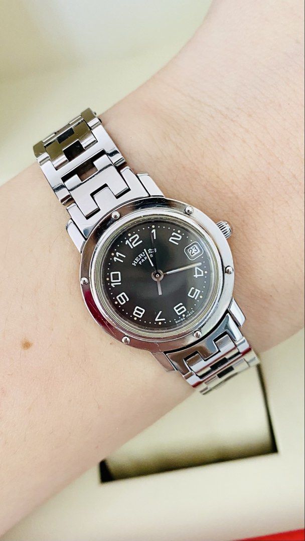 Auth Hermes Clipper Watch for Ladie’s (Category: Women's Watches) located in San Fernando. Submitted by rujaywatches (Listing ID 1465495748, Image 1). Description: Auth Hermes Clipper Watch for Ladie’s -24mm Case Size -Sapphire Glass -Swiss Made -Stainless Steel -Quartz Movement -Small to Medium Wrist Size -With Provided Box -In Excellent Condition 📌Disclaimer:📌 I Claim to be a Legit Watch Reseller. All Products, Names, Brands, and Logos are ow