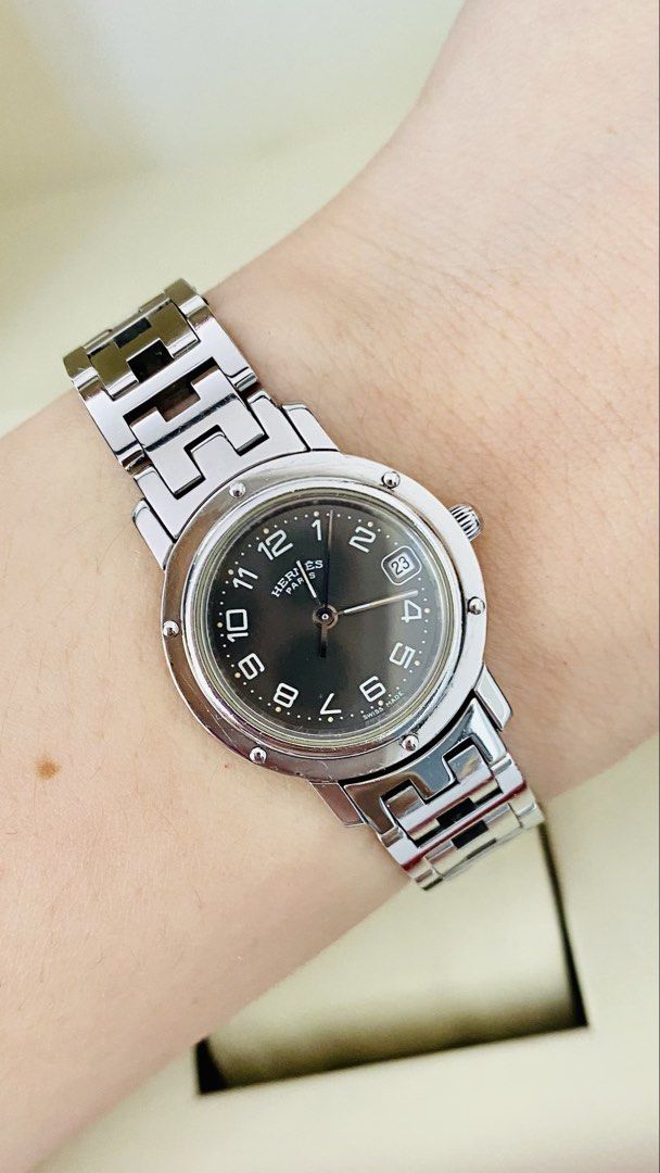 Auth Hermes Clipper Watch for Ladie’s (Category: Women's Watches) located in San Fernando. Submitted by rujaywatches (Listing ID 1465495748, Image 3). Description: Auth Hermes Clipper Watch for Ladie’s -24mm Case Size -Sapphire Glass -Swiss Made -Stainless Steel -Quartz Movement -Small to Medium Wrist Size -With Provided Box -In Excellent Condition 📌Disclaimer:📌 I Claim to be a Legit Watch Reseller. All Products, Names, Brands, and Logos are ow