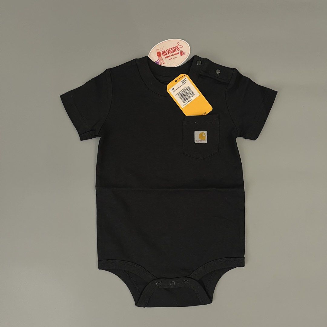 AUTH/BNEW CARHARTT BABY BODYSUIT - BLACK (Category: Babies & Kids Fashion) located in Davao. Submitted by alyssaclosett (Listing ID 1465400621, Image 2). Description: AUTH - BNEW SJZE: 6M / 9M & 12M 📍Davao city .