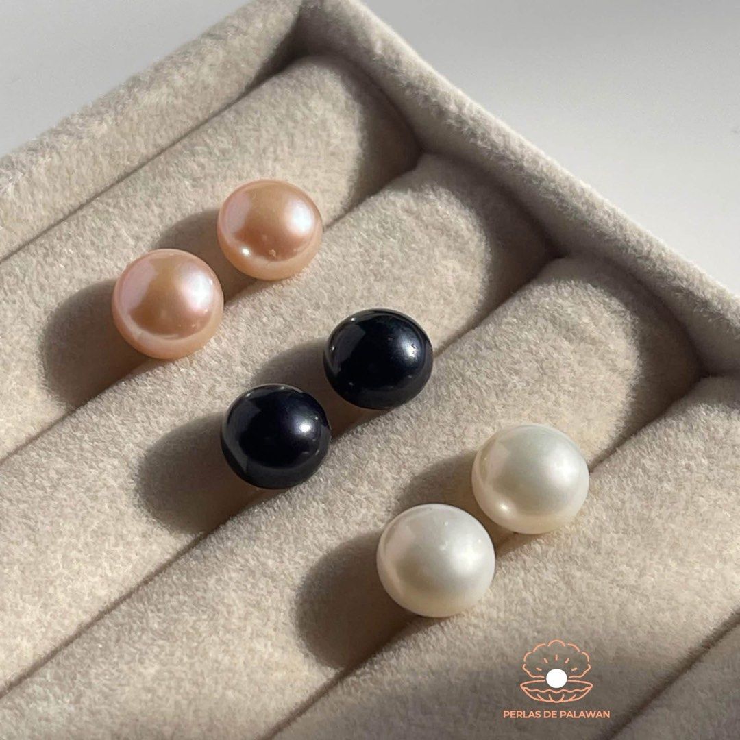 Authentic 8-8.5mm Freshwater Pearl Stud Earrings (Category: Earrings) located in Manila. Submitted by perlasdepalawan (Listing ID 1465405598, Image 1). Description: 100% REAL FRESHWATER PEARL ✔️ 100% Real/Authentic Freshwater Pearl 💯 ✔️ High Quality Pearl ✔️ Philippines Pearl 🇵🇭 ✔️ made in Palawan, Philippines 🇵🇭 Like and Follow us on FB & IG for more ✨ FB: perlasdepalawanofficial IG: perlasdepalawan.