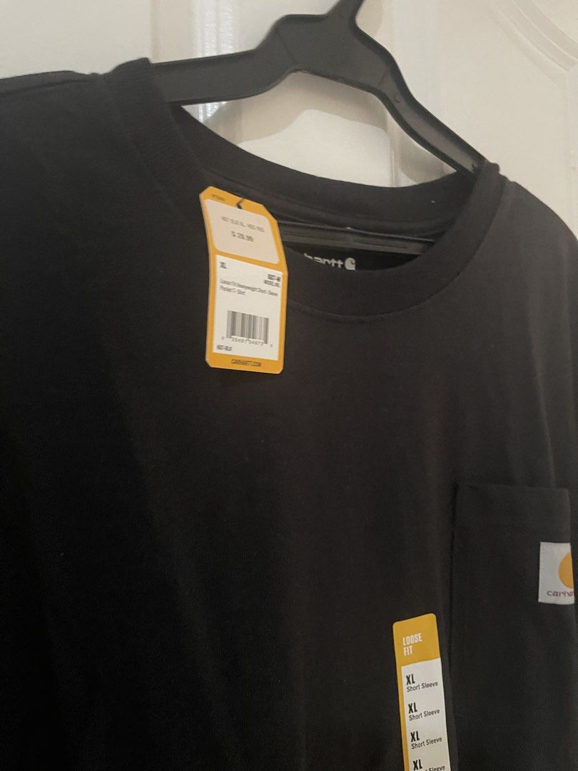 Authentic Carhartt (Category: Activewear) located in Manila. Submitted by shopstuff (Listing ID 1465435290, Image 2). Description: Authentic Carhartt Shirt Color Black Size XL Marikina Area Happy Shopping🥰.