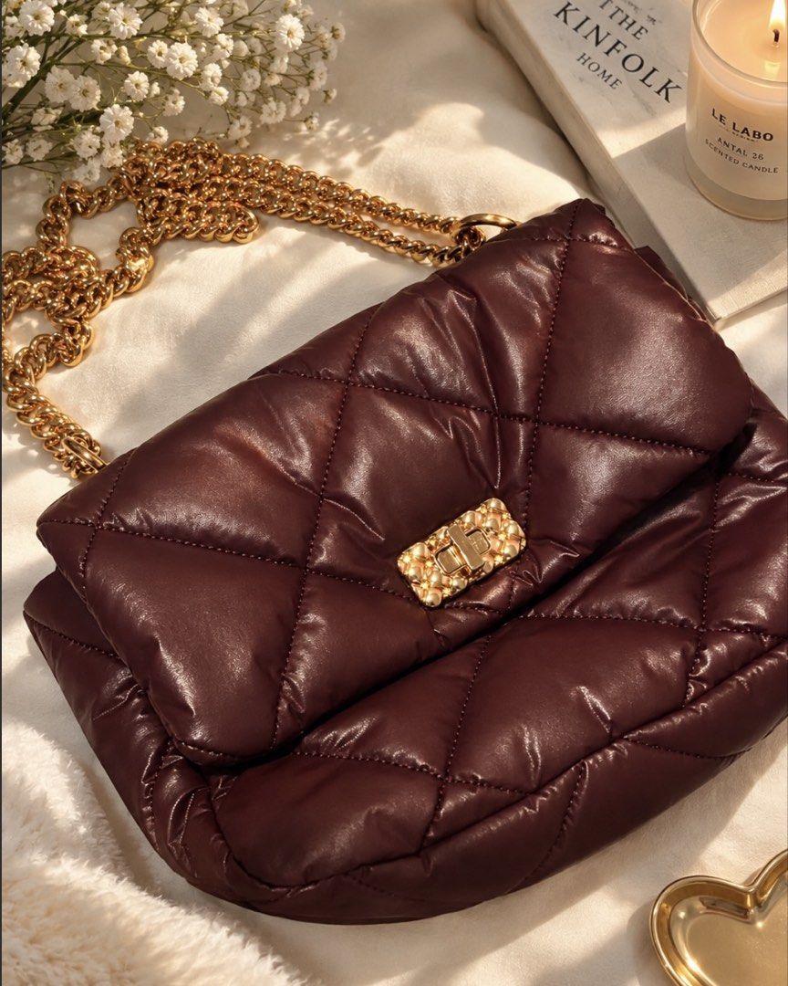Authentic Charles and Keith bag (Category: Shoulder Bags) located in Bulacan. Submitted by zzzyyie (Listing ID 1465422843, Image 2). Description: With dust bag and no flaws at all pwede sa maselan.