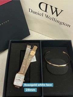 (Category: ) located in . Submitted by rmcs.luxwatches (Listing ID 1465396784, Image 1). Description: .