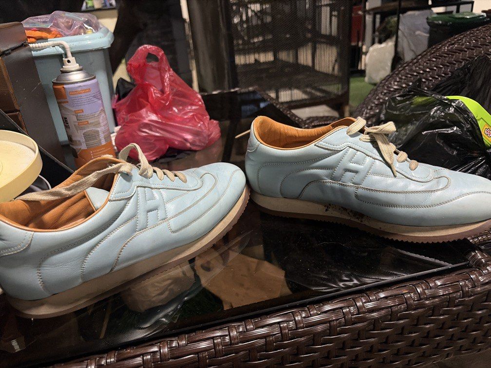 Authentic hermes sneakers (Category: Sneakers) located in Quezon City. Submitted by theyellowbasket (Listing ID 1465490085, Image 3). Description: Authentic hermes sneakers Full leather Issue: storage stains, pressure marks.
