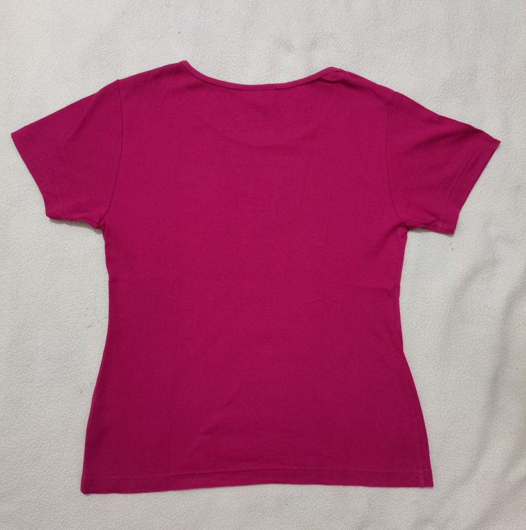 Lacoste Made in Japan Classic Logo Tee(Authentic) (Category: Blouses) located in Santa Cruz. Submitted by oddpenguin-4575 (Listing ID 1465578598, Image 3). Description: 📌.....P L E A S E R E A D..... 📌measurement:Laid flat Sh-15.5"/Sleeve-6.5"/Chest-18.5"/Lenght-23"/armhole-6"/armpit-8" 📌size: Medium (M). 📌color-9/10 📌Brand: Lacoste Size Label: 44 (Please see manufacturer size charts for exact Japanese/international conversions; typically fi