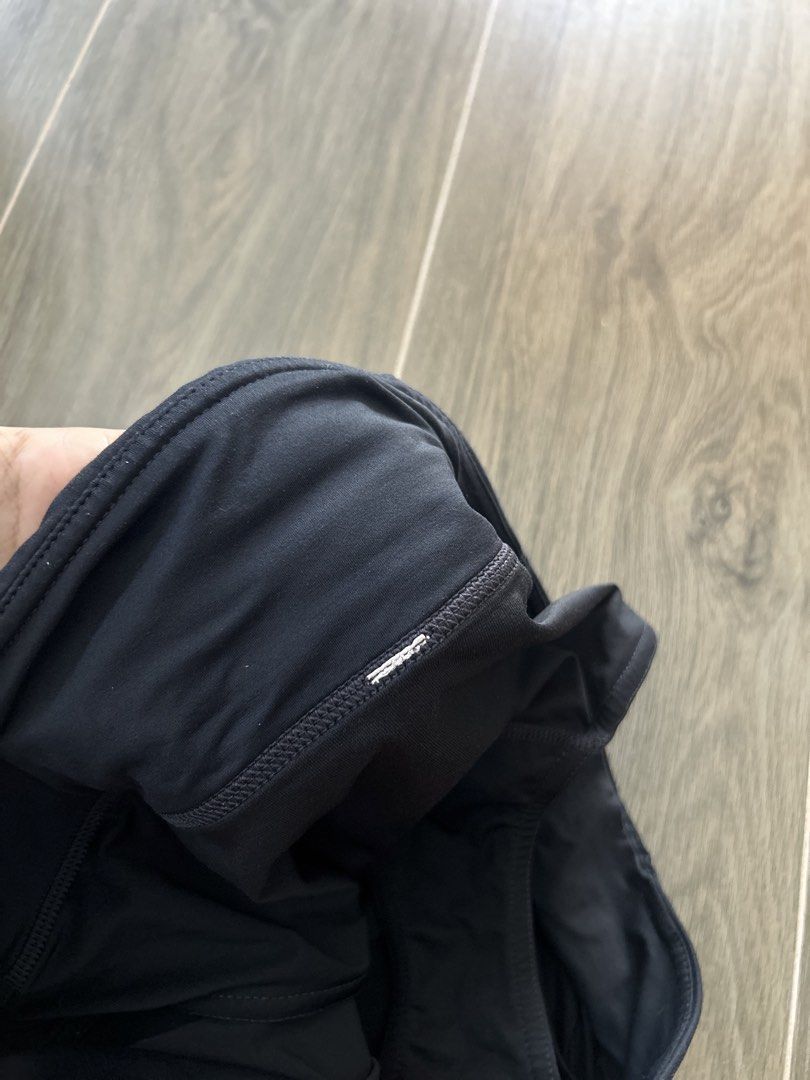 Authentic Lululemon (Category: Shorts) located in Manila. Submitted by daniii_1 (Listing ID 1465408039, Image 3). Description: Cut tags Can fit 27-28.