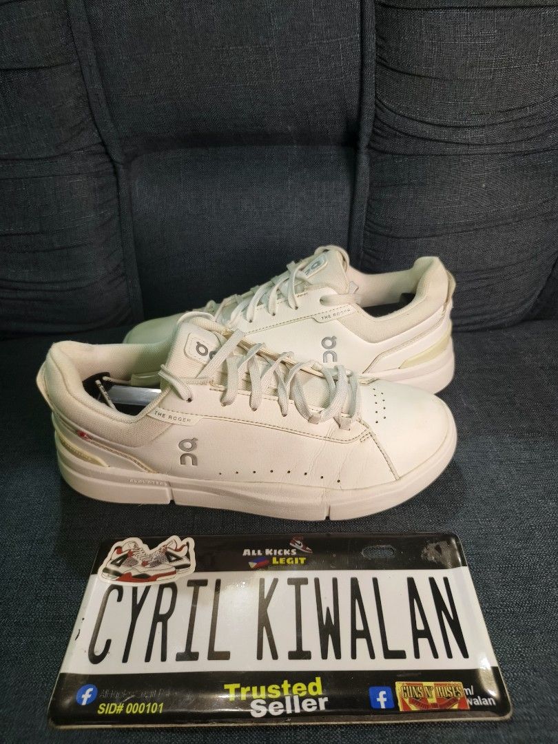Authentic On Cloud The Roger Advantage Pickleball Triple White (Category: Sneakers) located in Baguio. Submitted by ckiwalan (Listing ID 1465462628, Image 1). Description: For sale Authentic Excellent condition Signs of use only Spiky No major issue Lightweight Baguio city can ship nationwide.