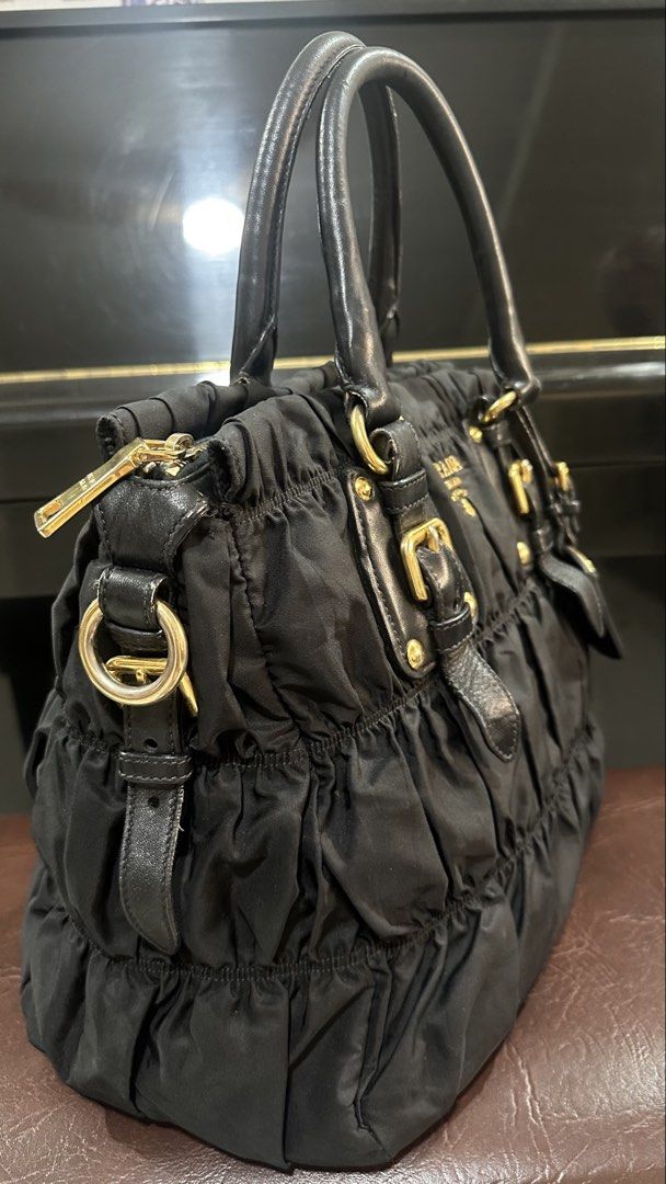 Authentic Prada Black Gaufre Large (Category: Luxury Bags & Wallets) located in Las Pinas. Submitted by marshmallowmax (Listing ID 1465393961, Image 3). Description: Guaranteed Authentic! Normal signs of usage only .