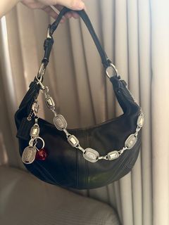 (Category: ) located in . Submitted by bagsistersph (Listing ID 1465414184, Image 1). Description: .