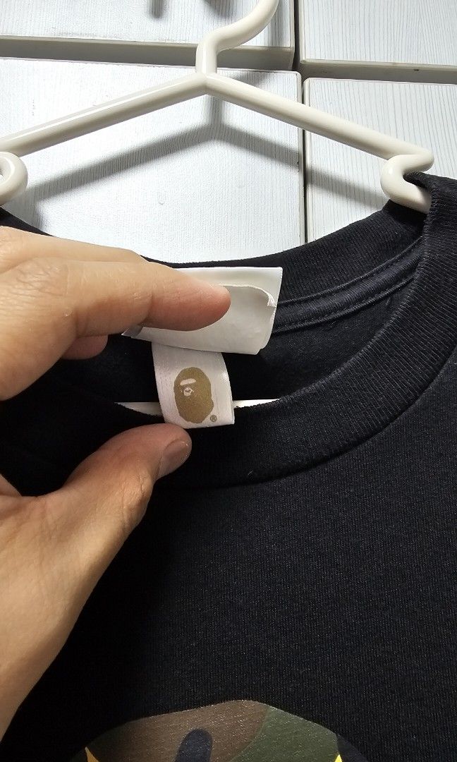 Babe (Category: Tshirts & Polo Shirts) located in Singapore. Submitted by outdoorsecretbase01 (Listing ID 1465484688, Image 3). Description: A Bathing Ape Size medium Meetup only.