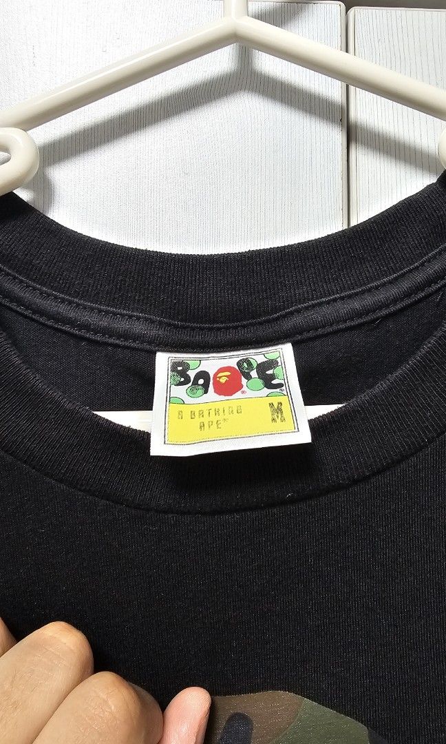 Babe (Category: Tshirts & Polo Shirts) located in Singapore. Submitted by outdoorsecretbase01 (Listing ID 1465484688, Image 4). Description: A Bathing Ape Size medium Meetup only.