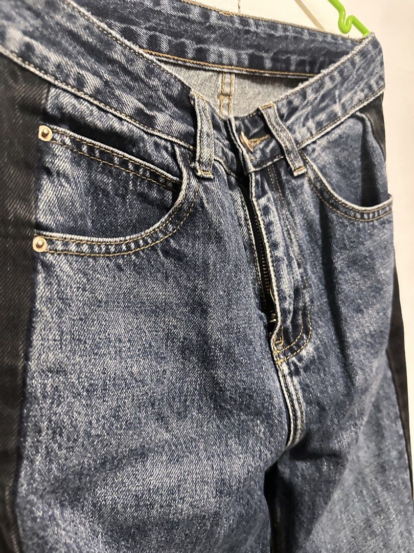 Baggy pants (Category: Jeans) located in Tandag. Submitted by kawaiispreloved (Listing ID 1465479661, Image 2). Description: size 26.