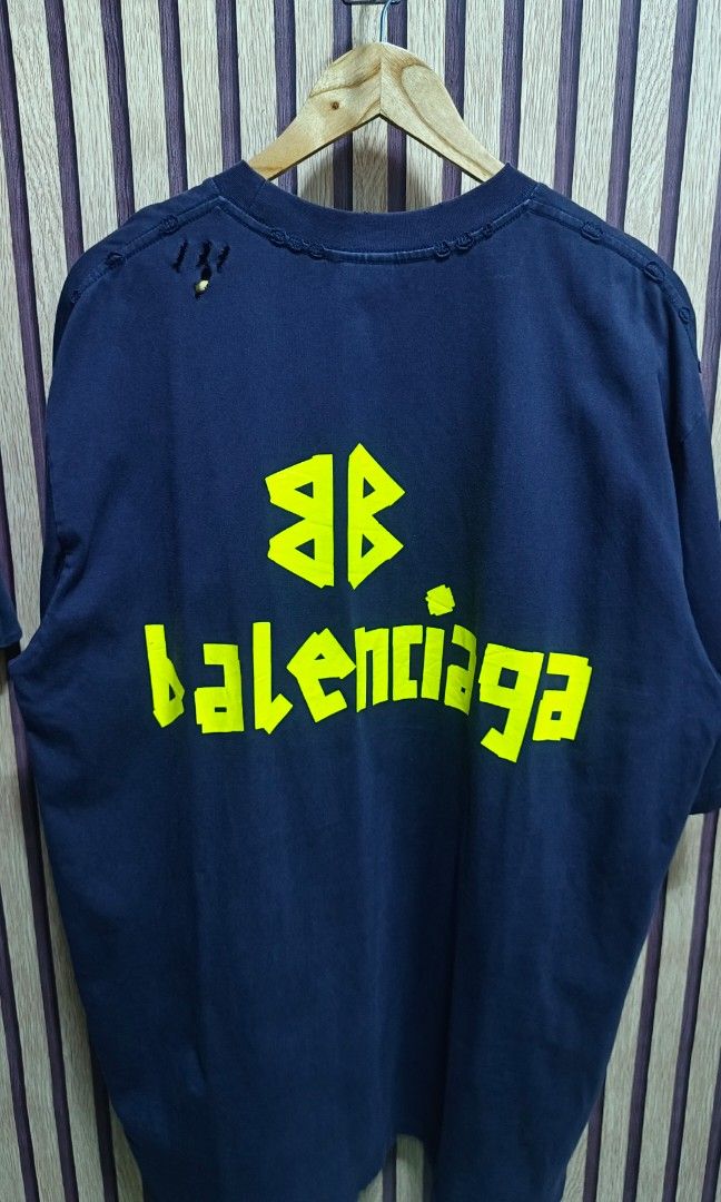 Balenciaga Tape type (Category: Activewear) located in Caloocan City. Submitted by _jerald_ (Listing ID 1465399303, Image 1). Description: Balenciaga distress xl-xxl size.