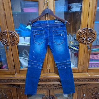 (Kategori: ) berada di . Dikirim oleh taufan.room (ID iklan 1465575347, Gambar 1). Deskripsi: .