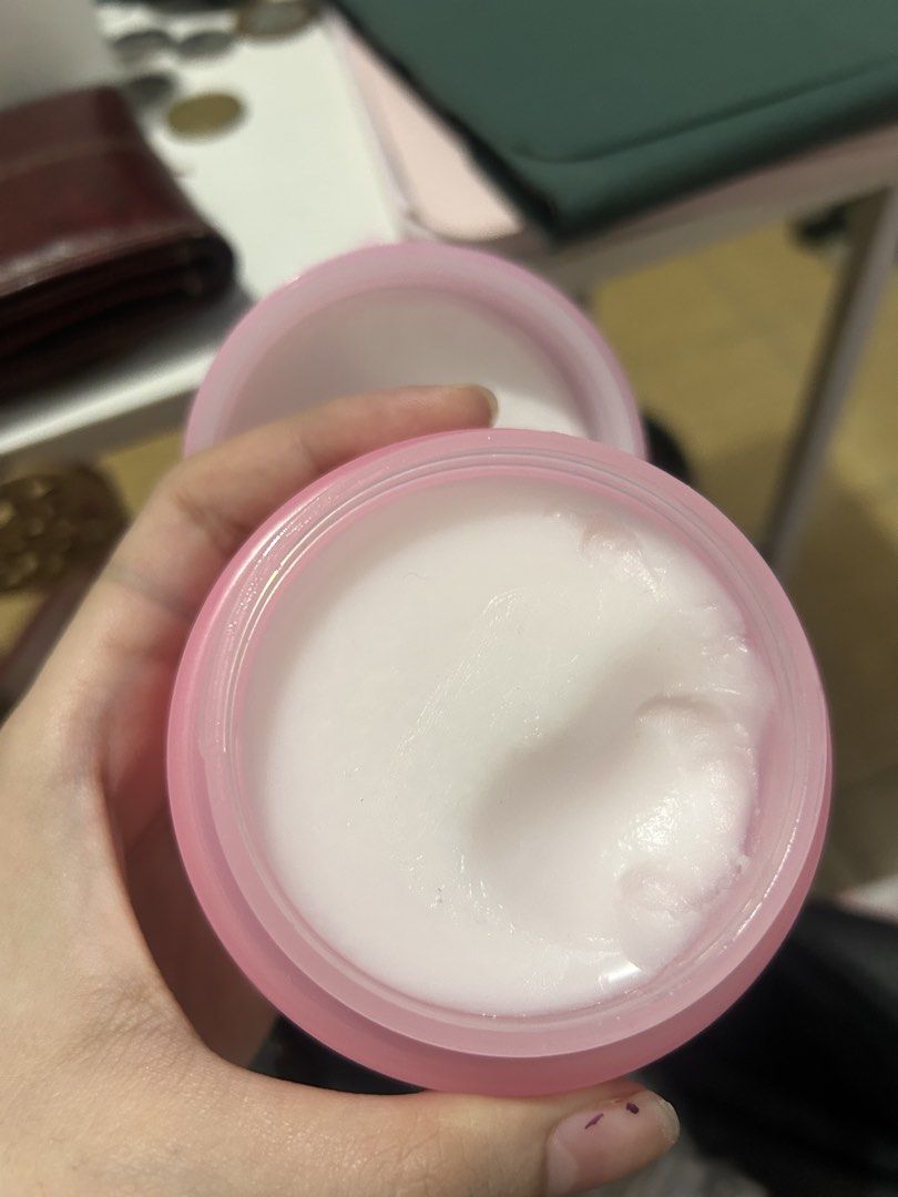 Banila Co Clean It Zero Cleansing Balm Snoopy Edition (Category: Face Care) located in Manila. Submitted by sophialeigh (Listing ID 1465490545, Image 2). Description: - Product: Banila Co Clean It Zero Cleansing Balm (Snoopy Edition) - Condition: Gently used a few times, plenty of product remaining (Note: Scooper not included) - comes with Snoopy keychain in original sealed packaging.