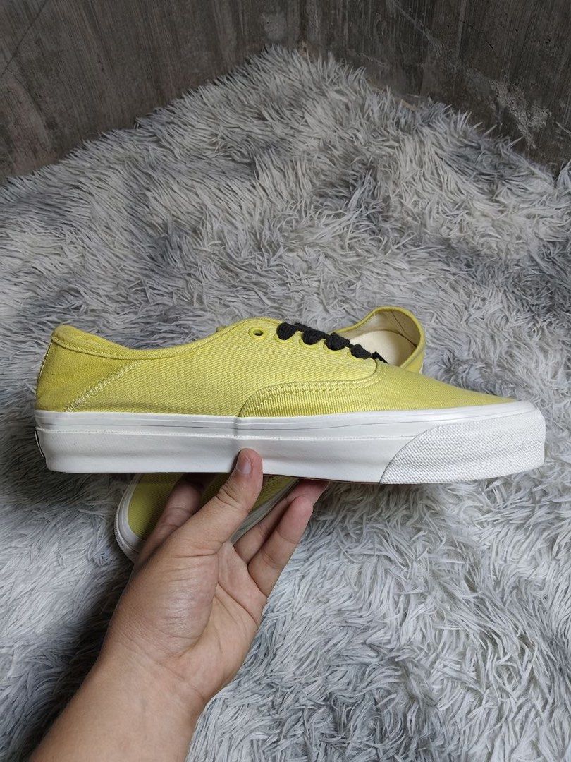 BANS AUTHENTIC VLT LX KICKDOWN (Category: Sneakers) located in Davao. Submitted by znevor28_owl (Listing ID 1465415315, Image 3). Description: .