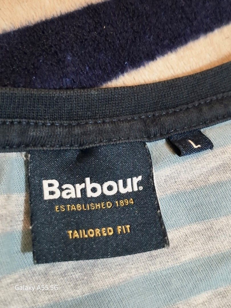 BARBOUR SHIRT (Category: Tshirts & Polo Shirts ) located in Antipolo. Submitted by goldentiger-ac44 (Listing ID 1465550160, Image 3). Description: BARBOUR SHIRT SIZE LARGE EXCELLENT CONDITION PRICE 1K ANTIPOLO CITY LOCATION.
