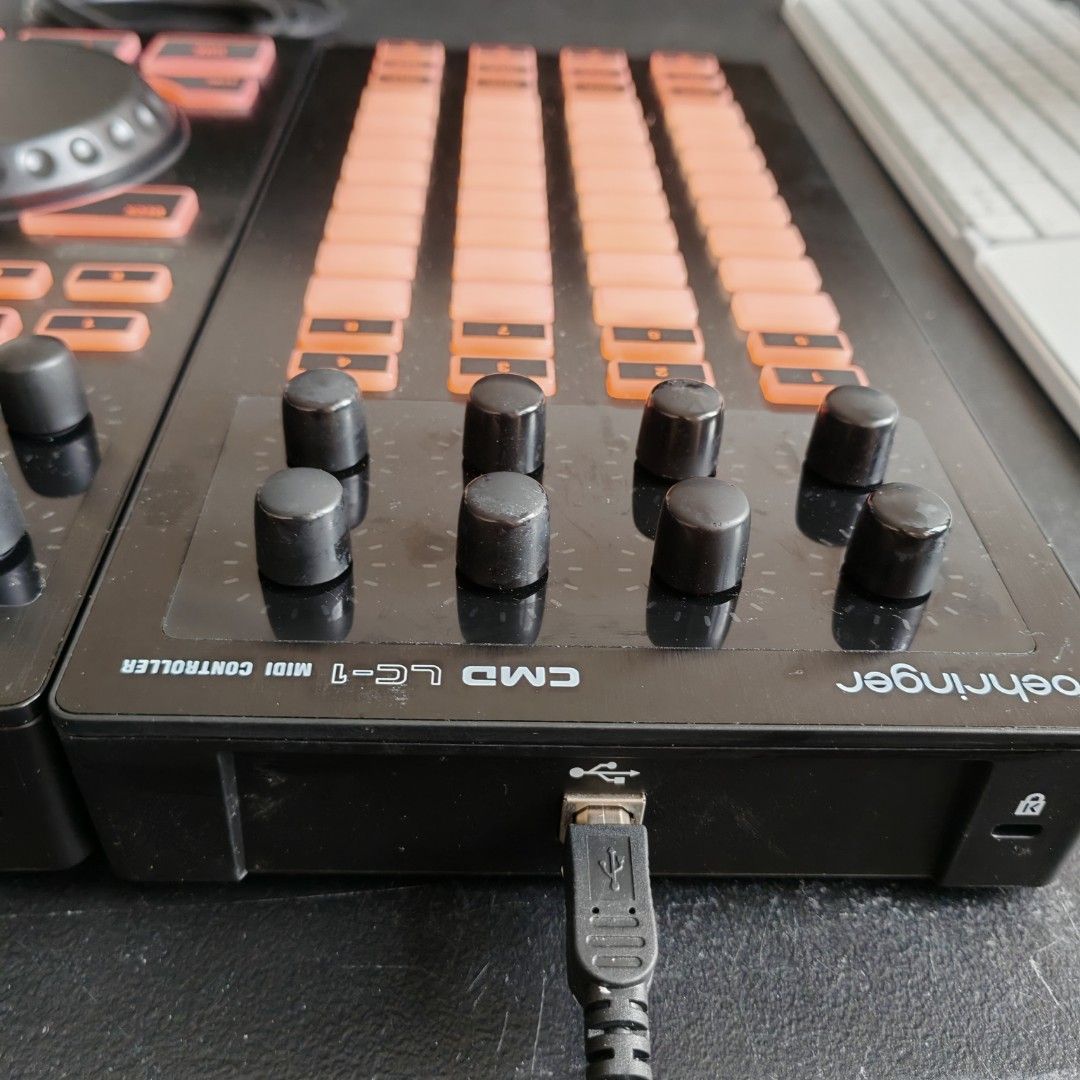 Behringer CMD Modular DJ Controller Set (Category: Musical Instruments) located in Quezon City. Submitted by beastwood (Listing ID 1465422139, Image 2). Description: - Complete modular DJ setup including Behringer CMD DV-1, two PL-1 decks, MM-1 mixer, and LC-1 controller - All units connect via USB with power cables and linking setup included - Fully functional with all knobs, faders, and pads intact - Plug-and-play ready for live performances an