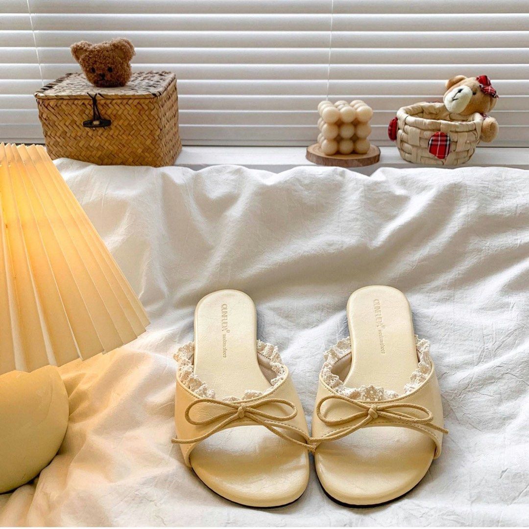 Beige Lace Bow Slip-on Sandals (Category: Announcements) located in Mandaluyong City. Submitted by bayline999 (Listing ID 1465397420, Image 3). Description: • low heel, 1.5 cm • available sizes: 35-40.