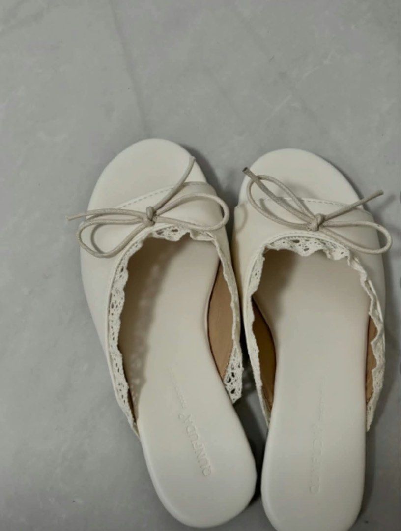 Beige Lace Bow Slip-on Sandals (Category: Announcements) located in Mandaluyong City. Submitted by bayline999 (Listing ID 1465397420, Image 1). Description: • low heel, 1.5 cm • available sizes: 35-40.