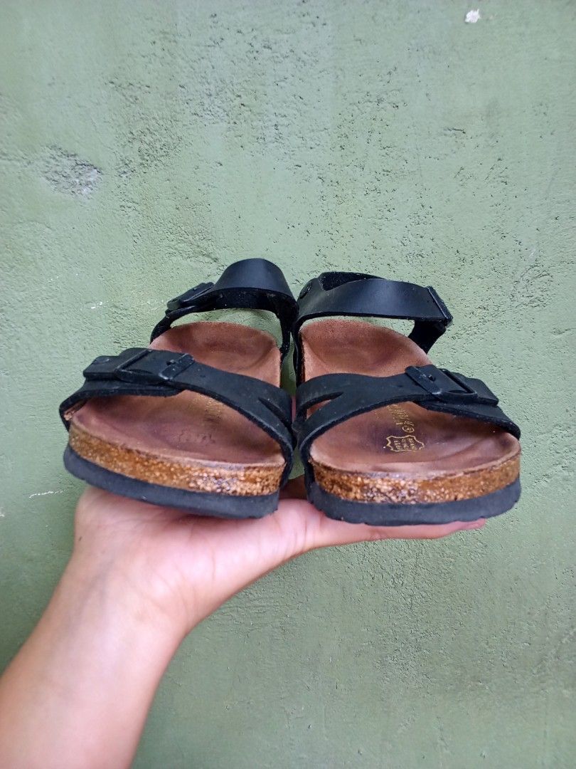 Birkenstock Rio (Category: Flats & Sandals) located in General Santos City (Dadiangas). Submitted by ukayonlineshoppe (Listing ID 1465489778, Image 2). Description: original 💯 no issue.