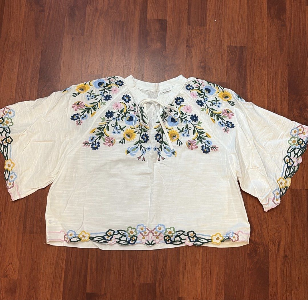 BKK White Embroidered Top (Category: Blouses) located in Silang. Submitted by collectionbyrk (Listing ID 1465522176, Image 1). Description: BKK Oh Fashion SUPER HIGH QUALITY .