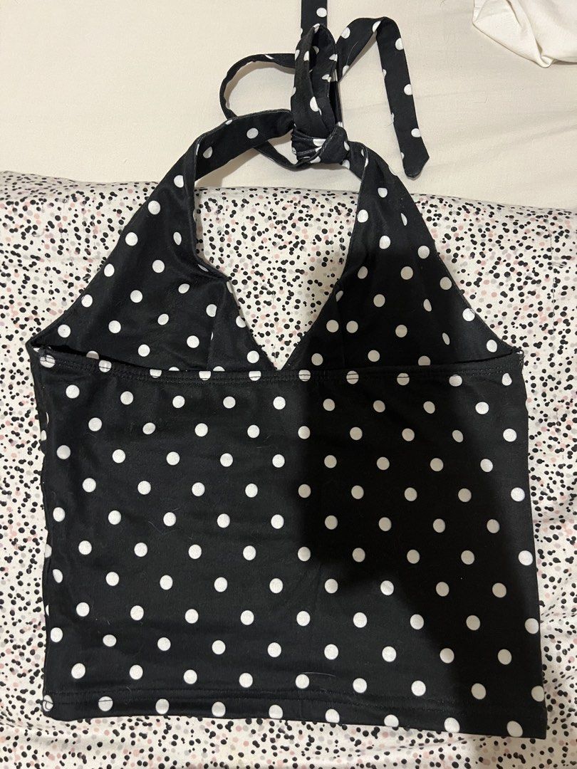 Black and White Polka Dot Halter Top (Category: Sleeveless) located in Makati City. Submitted by nat____ (Listing ID 1465487797, Image 2). Description: - Fit: Cropped style, size XXS (fits EU 32, US 0) - Only worn once - rfs: not my style .