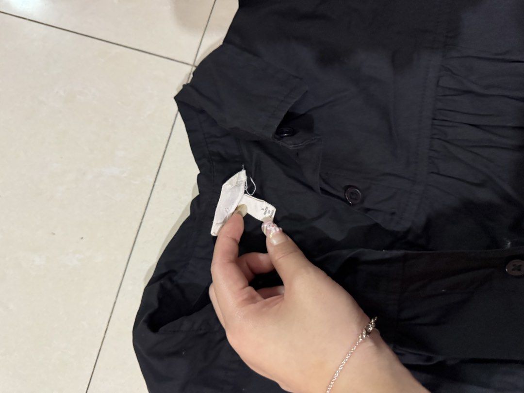Black tiered button-down dress short sleeve size S (Category: Dresses) located in Quezon City. Submitted by sweetlyluxe (Listing ID 1465487661, Image 2). Description: - tiered dress - babydoll, puff sleeve .