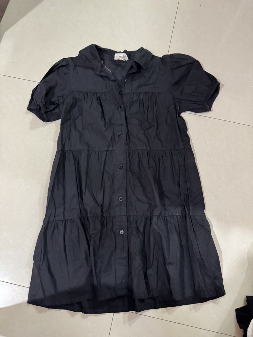Black tiered button-down dress short sleeve size S (Category: Dresses) located in Quezon City. Submitted by sweetlyluxe (Listing ID 1465487661, Image 1). Description: - tiered dress - babydoll, puff sleeve .
