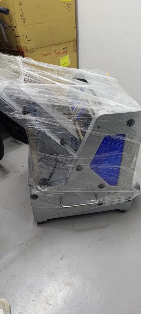 Blizzard Bread Slicer AQ32 BS-31-15MM (Category: Ovens & Toasters) located in Makati City. Submitted by criamarie (Listing ID 1465409599, Image 1). Description: - Brand: Blizzard Bread Slicer - Model: AQ32 (Serial No: 2410002) - Slice Thickness: 15mm - Power Rating: 0.55kW, 220V, 60Hz (Heavy Duty) - Condition: Brand new never used, still wrapped in plastic wrap and factory protective film - Bought July 28, 2025 - Inclusions: Original sticker labe
