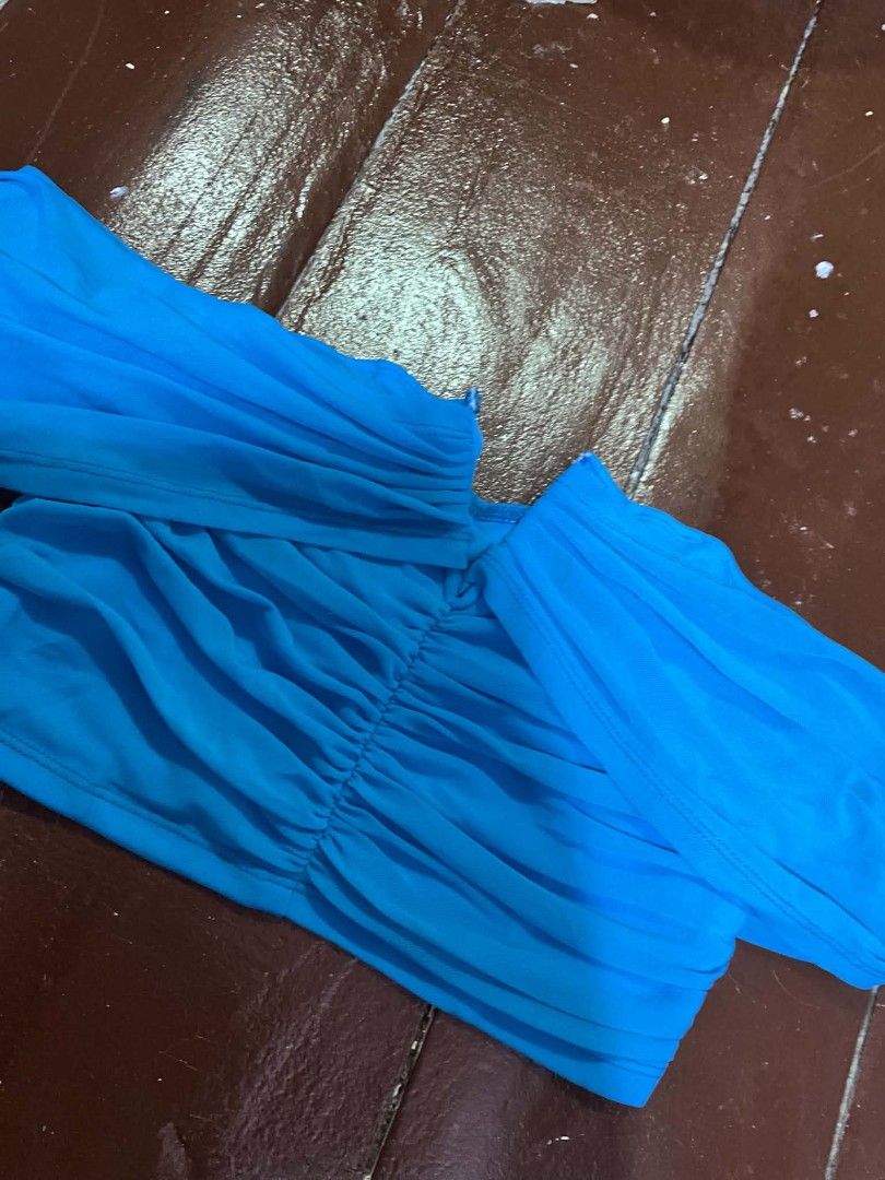 BLUE MESH OFF SHOULDER SEXY TOP (Category: Others Tops) located in Manila. Submitted by zesshian (Listing ID 1465512724, Image 2). Description: -blue off shoulder top -sexy mesh type top -can be used as assymetrical top -xs to small -pm for ww.