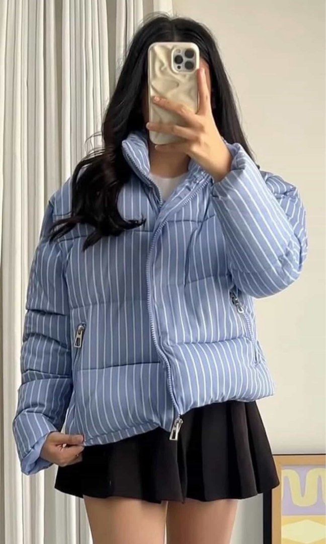 BLUE STRIPES PUFFER JACKET (Category: Coats, Jackets and Outerwear) located in Manila. Submitted by yanasonjaco (Listing ID 1465531135, Image 2). Description: used twice in japan & korea fits up to med.