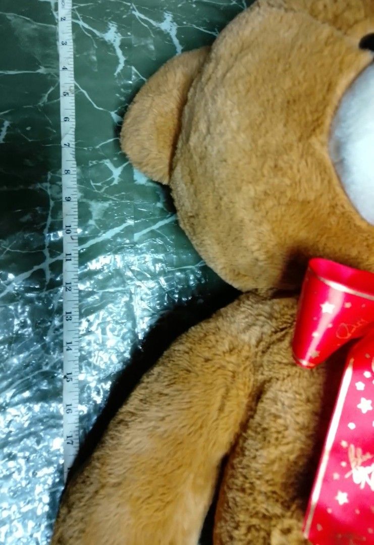 Bluemagic Teddy Bear (Large) (Category: Plushies & Soft Toys) located in Cainta. Submitted by whiteelephantph (Listing ID 1465392155, Image 2). Description: good as bnew. 36x22" No wear/tear Pwedeng pwede pang regalo ₱850 only With bluemagic bag Rfs: emergency fund Antipolo city. Lalamove pag malayo Pm is the key!.