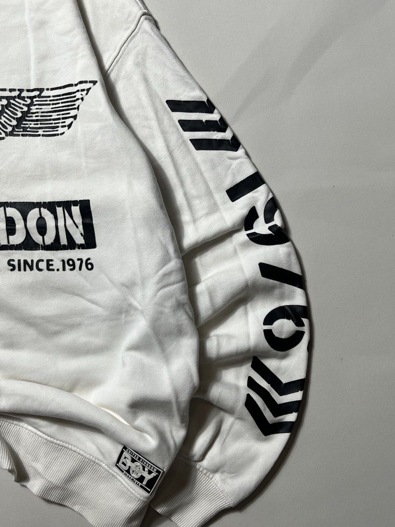 Boy london sweatshirt (Category: Hoodies) located in Manila. Submitted by tripnimichael (Listing ID 1465461275, Image 3). Description: Size-Large Width-21 Length-26 Issue-None .
