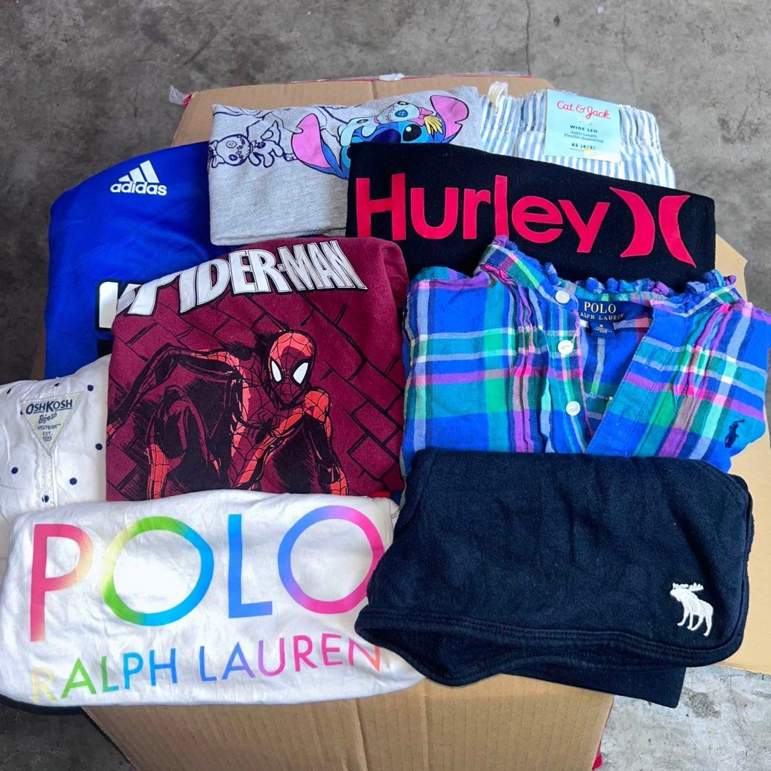 Branded clothes and pants (Category: Babies & Kids Fashion) located in Jalajala. Submitted by hiraya_clothing (Listing ID 1465420024, Image 3). Description: 4 box na po ito, pang busines, busy na po kasi sa school kaya hindi na makapag benta, puro branded and original po, may brand new din. Nasa 400 pcs po ‼️‼️‼️.