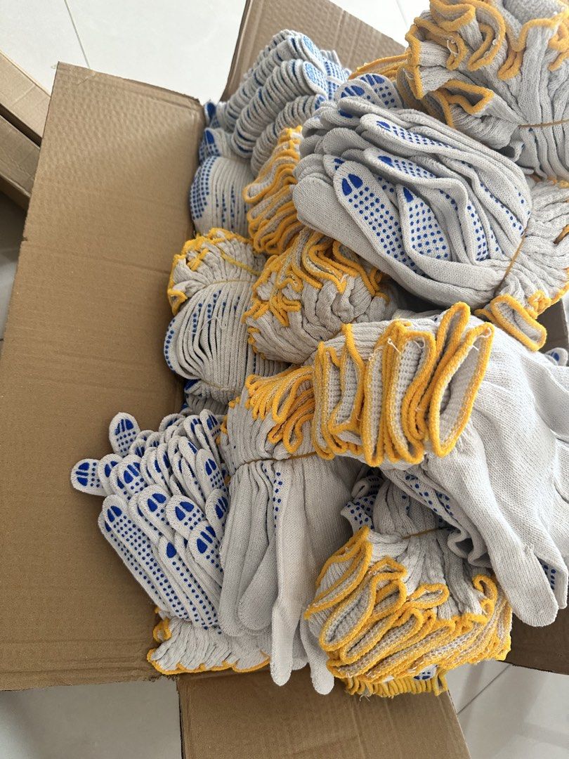 Bulk Cotton Work Gloves with Blue Dots Yellow Cuffs (Category: Construction Tools & Equipment) located in Manila. Submitted by loveditemsbyja (Listing ID 1465391036, Image 2). Description: Features: Non-slip blue dotted grips on palms and fingers for better hold. Thick material with secure yellow overcast stitching on wrist cuffs Best For: Gardening, construction, warehouse work, and DIY projects Condition: Brand new - ₱190/bundle - 10pairs Get 3