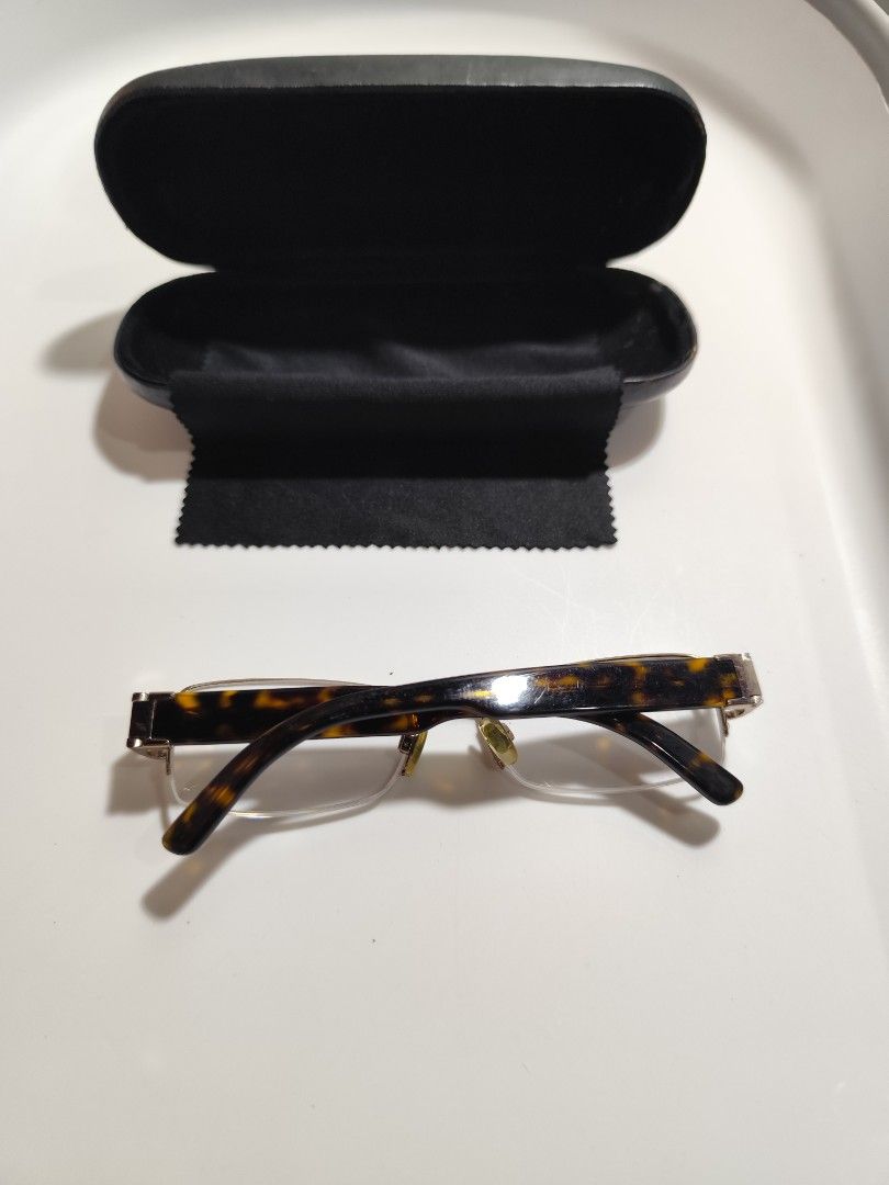 Burberry Frame (Category: Sunglasses & Eyewear) located in Cebu City. Submitted by icoolectnsellect (Listing ID 1465515976, Image 2). Description: Issue: Minor scratch, Dirt and RX lens. Bought at Garage Sale. Authenticity not Guaranteed, di ko alam if legit or Fake. Buy @ your own Risk. All EyeGlasses or Sun Glasses ay may Grado or Prescription Glasses. Please be careful para di masira mata nyo, you can change the lens and frame na lng kunin. Sa