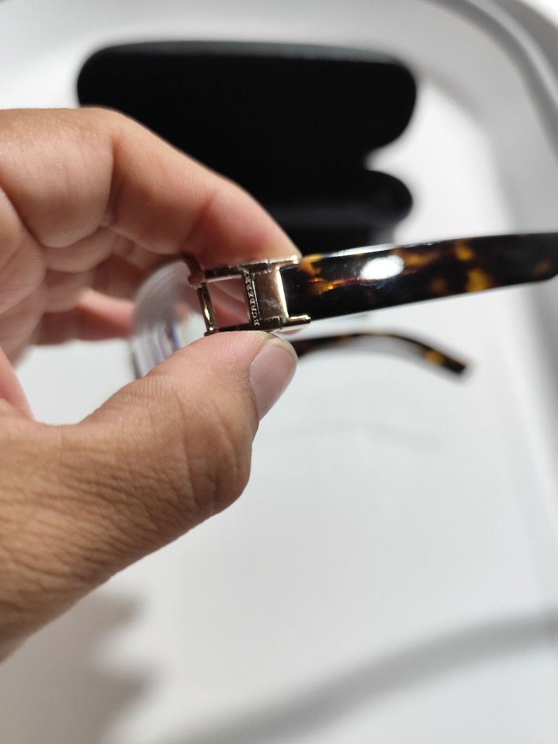 Burberry Frame (Category: Sunglasses & Eyewear) located in Cebu City. Submitted by icoolectnsellect (Listing ID 1465515976, Image 3). Description: Issue: Minor scratch, Dirt and RX lens. Bought at Garage Sale. Authenticity not Guaranteed, di ko alam if legit or Fake. Buy @ your own Risk. All EyeGlasses or Sun Glasses ay may Grado or Prescription Glasses. Please be careful para di masira mata nyo, you can change the lens and frame na lng kunin. Sa