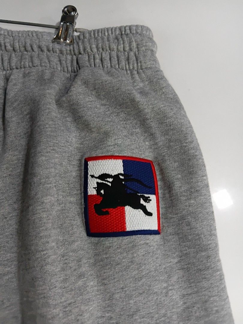 Burberry LAST PRICE POSTED (Category: Joggers) located in Subic. Submitted by AnythingBrandedby_May (Listing ID 1465477142, Image 2). Description: 16X37 Burberry LAST PRICE POSTED.