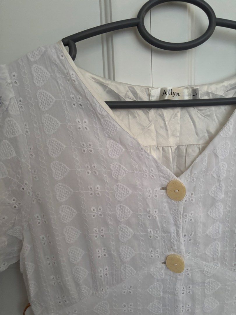 Button-down Eyelet Dress (Category: Dresses) located in Nabua. Submitted by prlvdthgss (Listing ID 1465500080, Image 3). Description: The first photo is AI-generated ✨ RFS: Hindi na kasya. Ang ganda din nito when worn. 😍 Best fit medium. Wala ‘yang bulsa. Price+sf Gcash/Maribank 📍camsur, bicol .