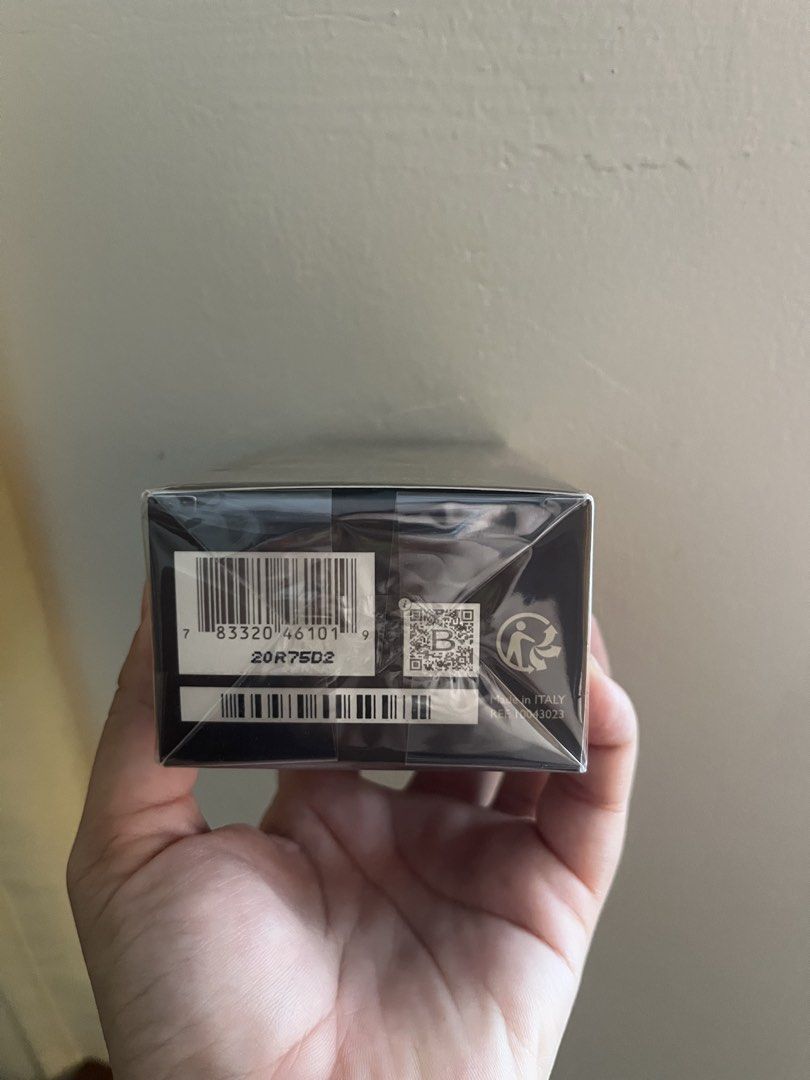 Bvlgari Man: Wood Essence (Category: Fragrance & Deodorants) located in Paranaque City. Submitted by krstnnns_04 (Listing ID 1465414099, Image 3). Description: For Sale: Sealed Bvlgari Man: Wood Essence Bought from Duty Free RFS: this is an extra perfume.