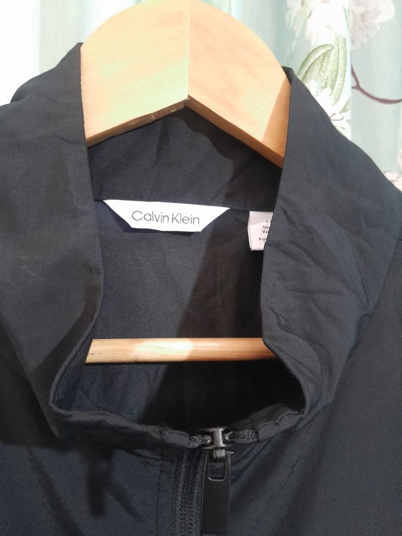 Calvin klein black jacket (Category: Coats, Jackets and Outerwear) located in Carmen, Agusan del Norte. Submitted by jcardss_03-.com (Listing ID 1465397192, Image 3). Description: This is thrifted item you can see the details on pictures DM for more information size xl Dimes 24x30 .