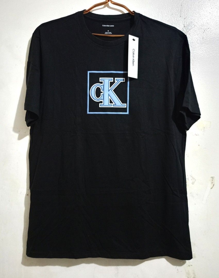 Calvin Klein men (Category: Tshirts & Polo Shirts ) located in Las Pinas. Submitted by vanitystorehouse (Listing ID 1465537449, Image 1). Description: * brand new with tag *bought in US.