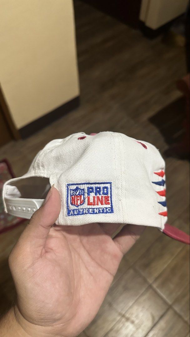 CARDINALS CAP (Category: Caps & Hats) located in Manila. Submitted by urban-vintage_2 (Listing ID 1465529631, Image 3). Description: ISSUE: NONE MOP :GCASH (NO COD) SHIP VIA: LALAMOVE & J&T LOCATION: PASIG CITY.
